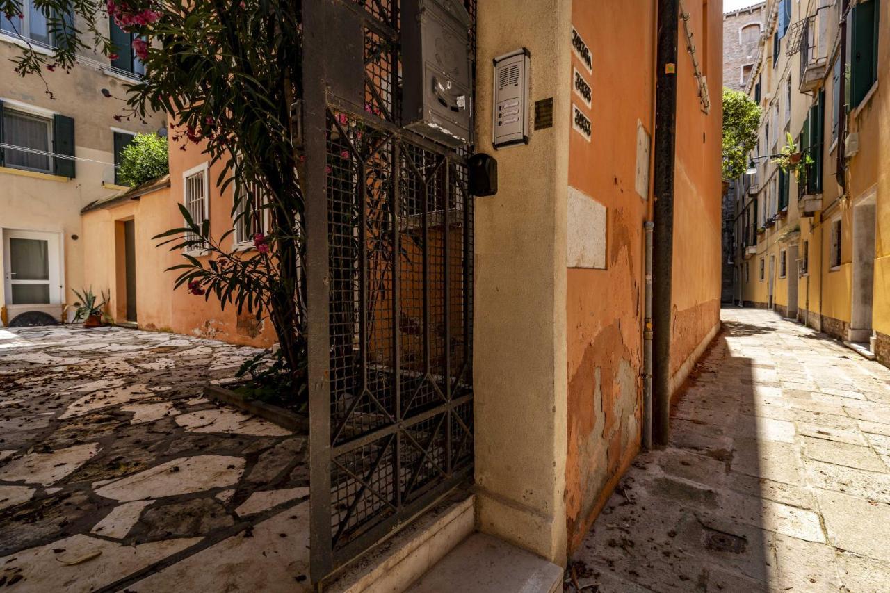 Ca' San Carlo Residence By Wonderful Italy Venedig Eksteriør billede